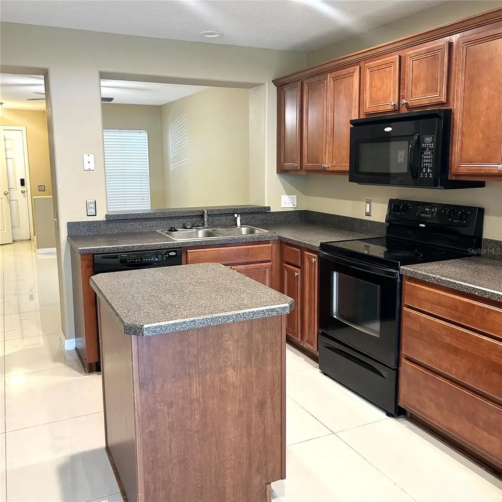 2568 Hidden Cove Lane Clearwater FL 33763