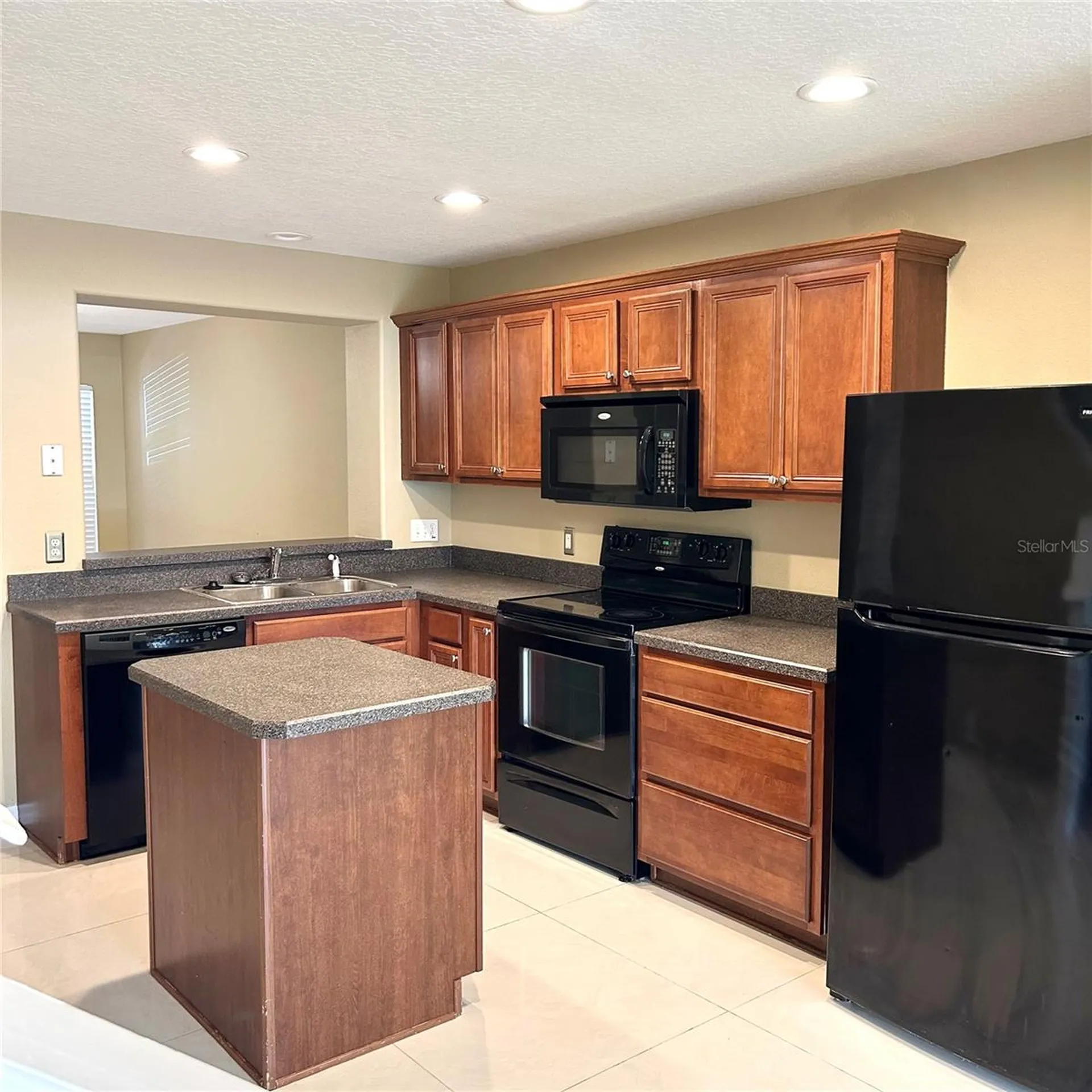 2568 Hidden Cove Lane Clearwater FL 33763