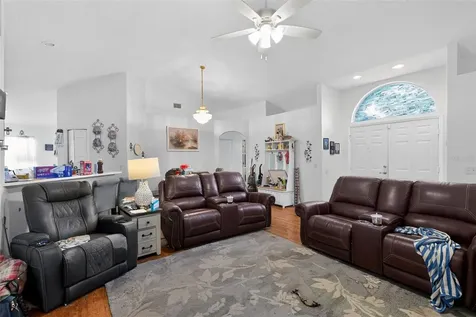 4353 Dinner Lake Drive Lake Wales FL 33859