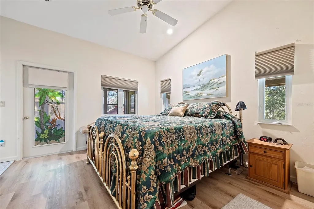 30009 81st Place Branford FL 32008