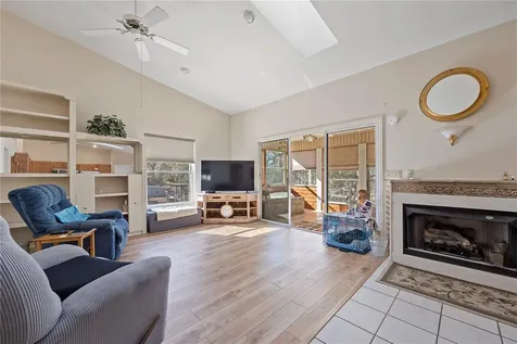 30009 81st Place Branford FL 32008