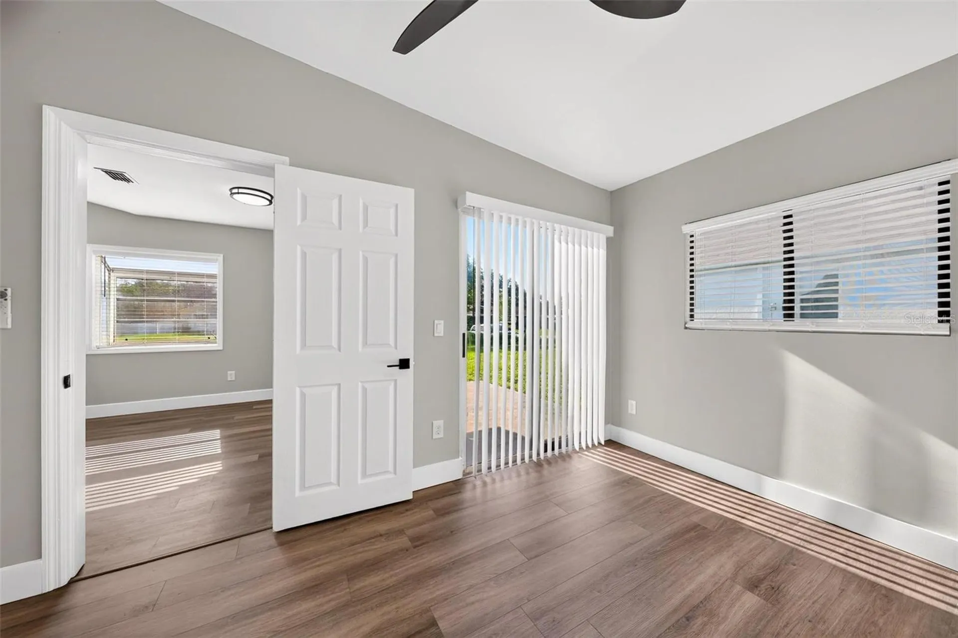 1733 Twin Oak Street Deltona FL 32725