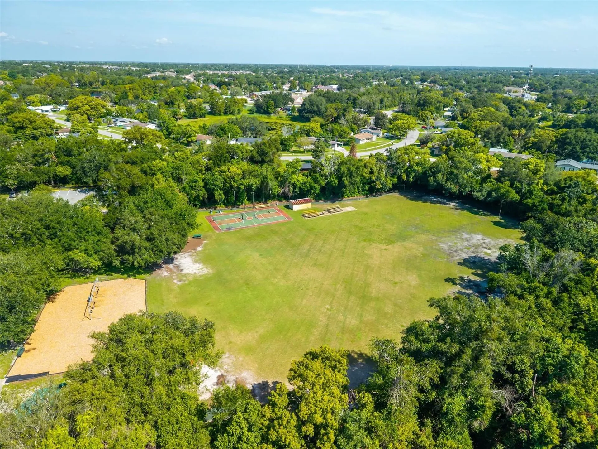 1733 Twin Oak Street Deltona FL 32725