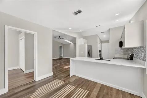 1733 Twin Oak Street Deltona FL 32725