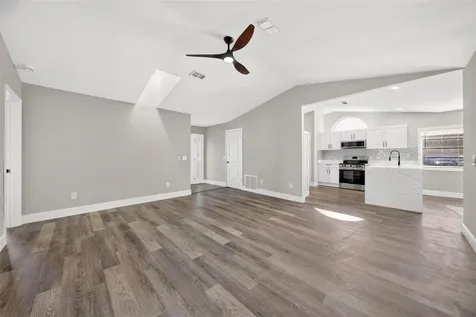 1733 Twin Oak Street Deltona FL 32725