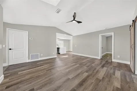 1733 Twin Oak Street Deltona FL 32725