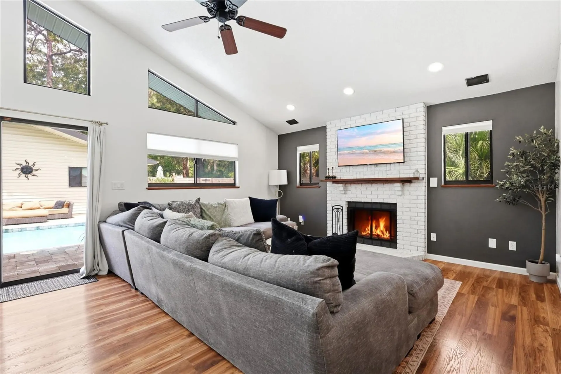 516 N Mcdonald Avenue Deland FL 32724