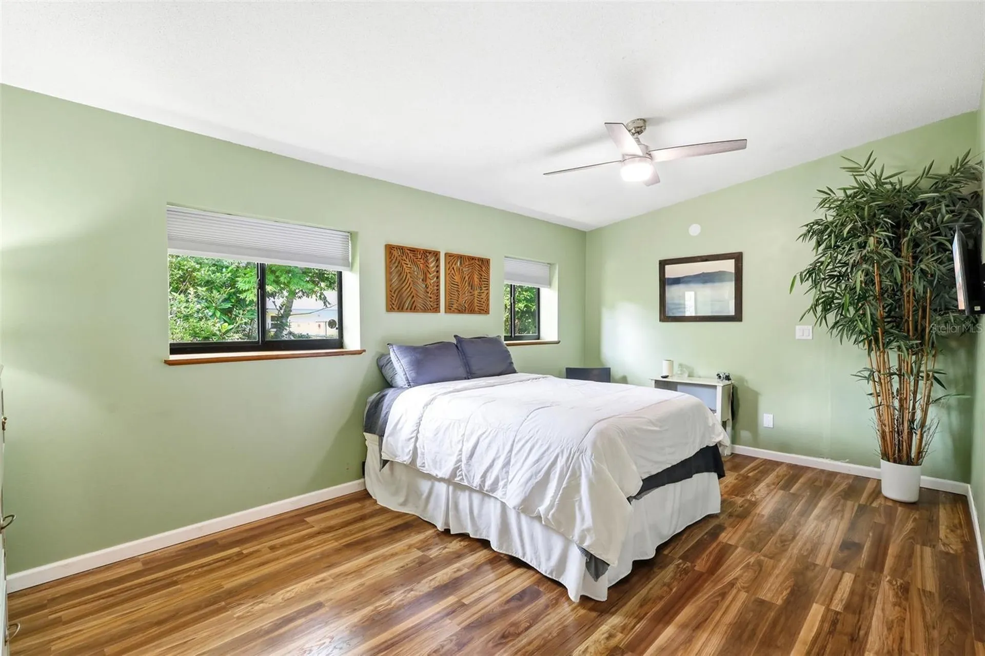 516 N Mcdonald Avenue Deland FL 32724