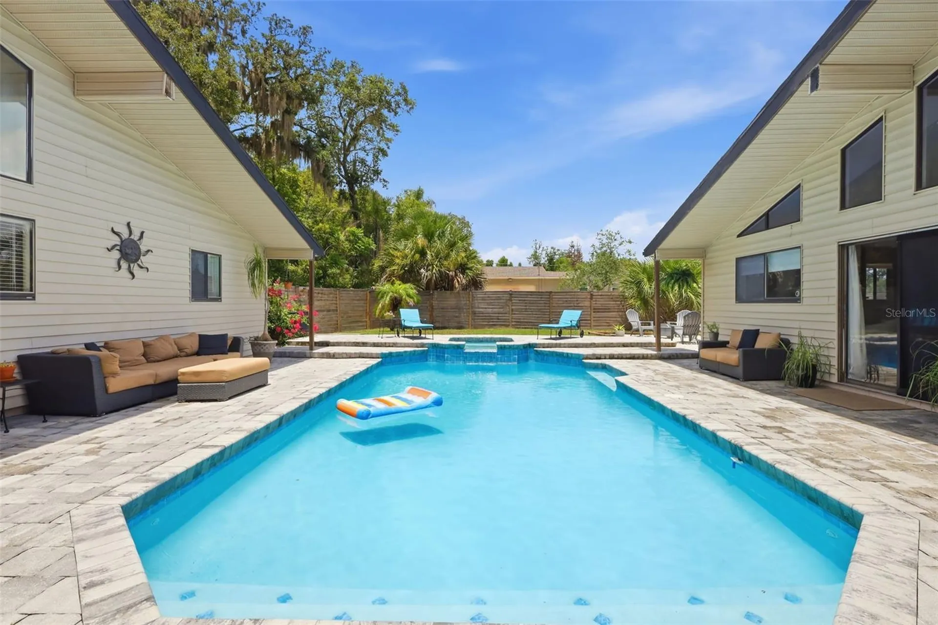 516 N Mcdonald Avenue Deland FL 32724