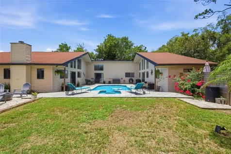 516 N Mcdonald Avenue Deland FL 32724