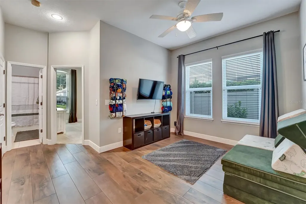 7136 Derwent Glen Circle Land O Lakes FL 34637