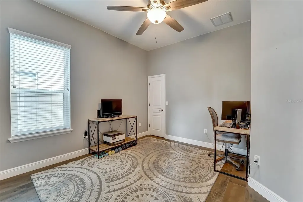 7136 Derwent Glen Circle Land O Lakes FL 34637
