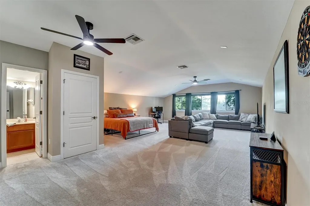7136 Derwent Glen Circle Land O Lakes FL 34637
