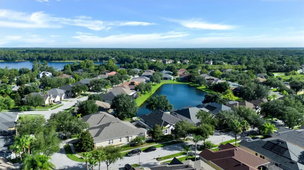 7136 Derwent Glen Circle Land O Lakes FL 34637