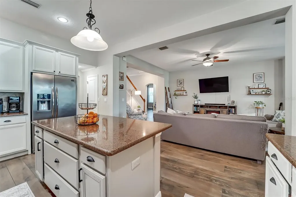 7136 Derwent Glen Circle Land O Lakes FL 34637