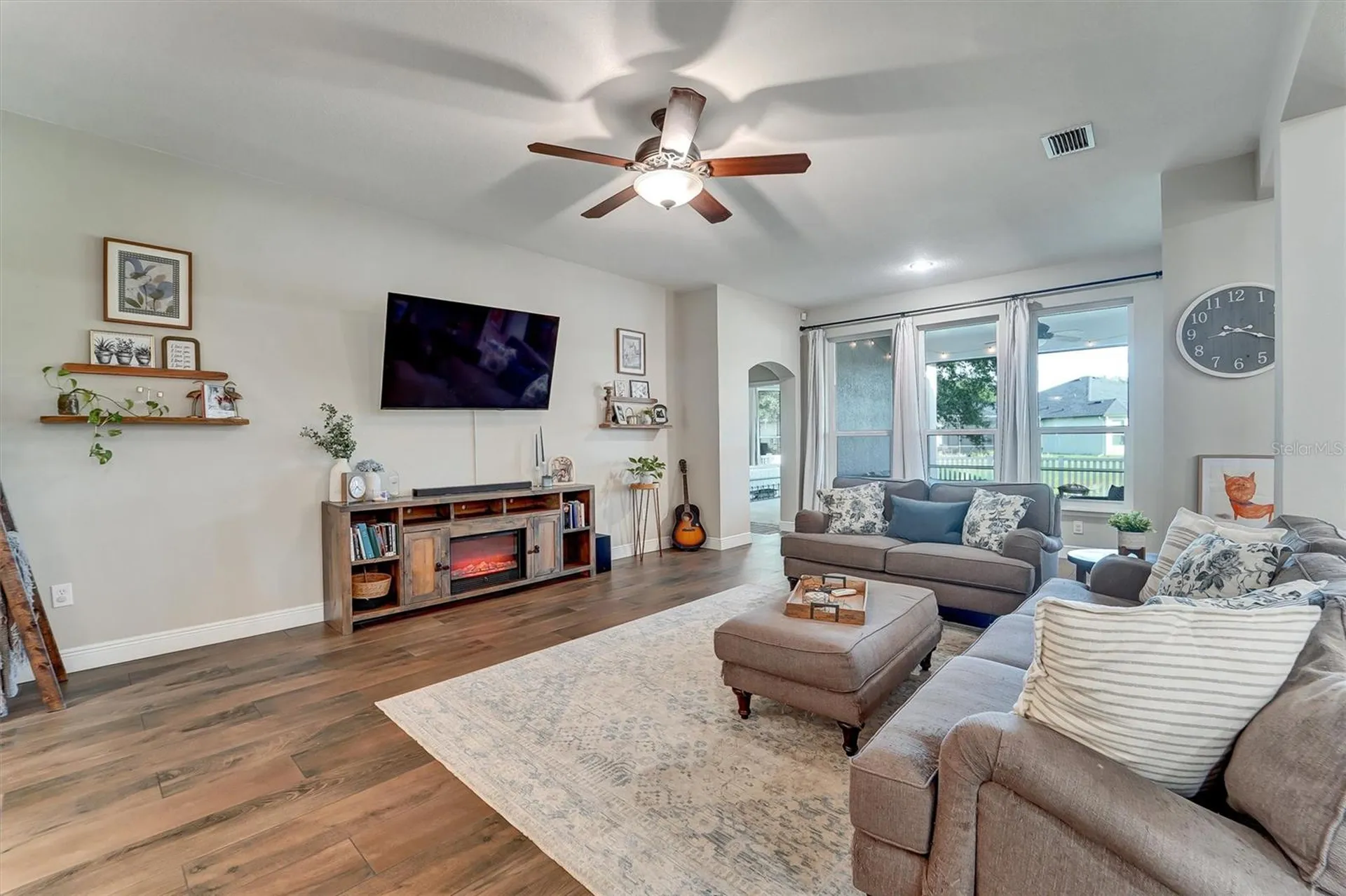 7136 Derwent Glen Circle Land O Lakes FL 34637