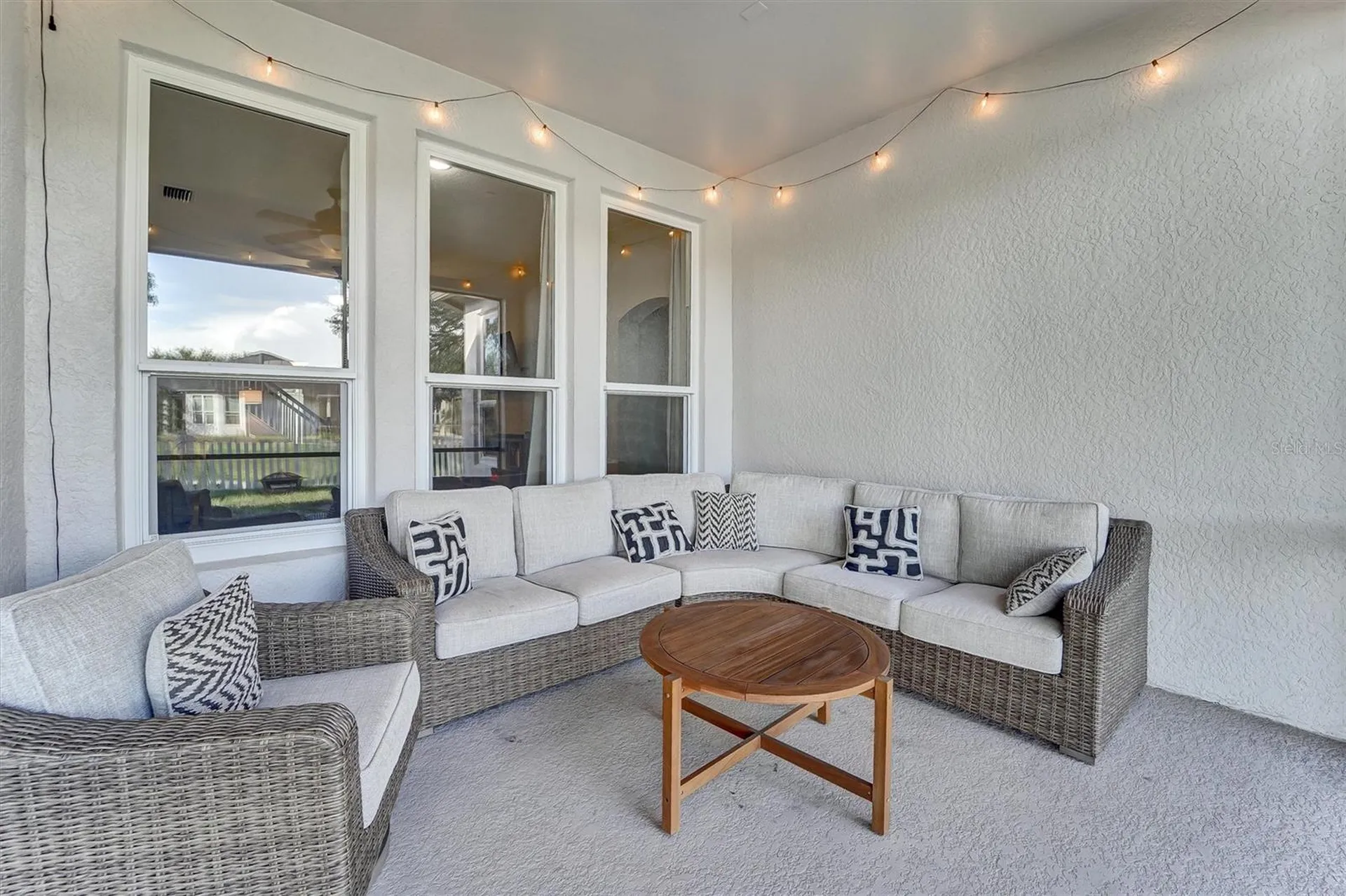 7136 Derwent Glen Circle Land O Lakes FL 34637