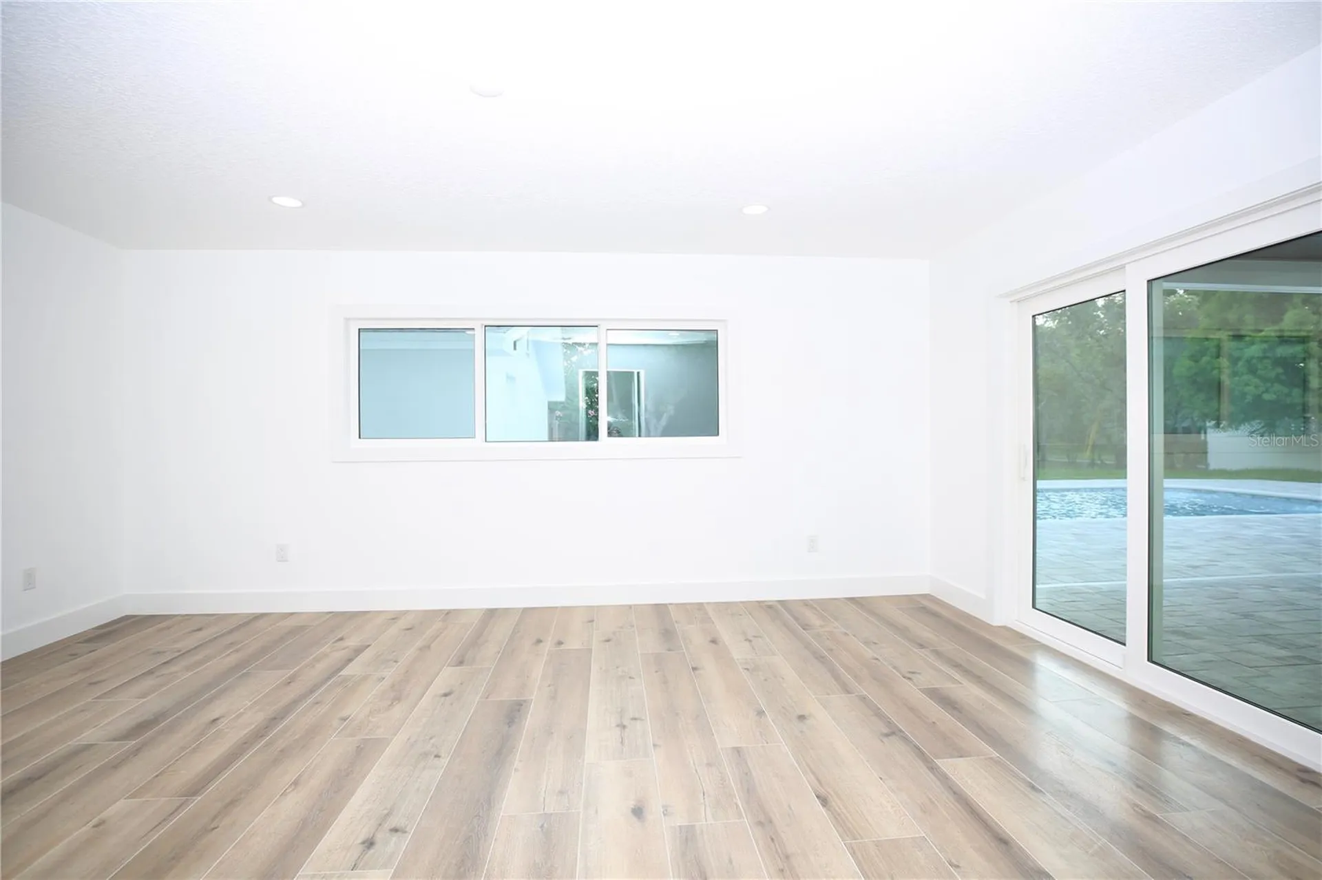 1646 Robin Hood Lane Clearwater FL 33764