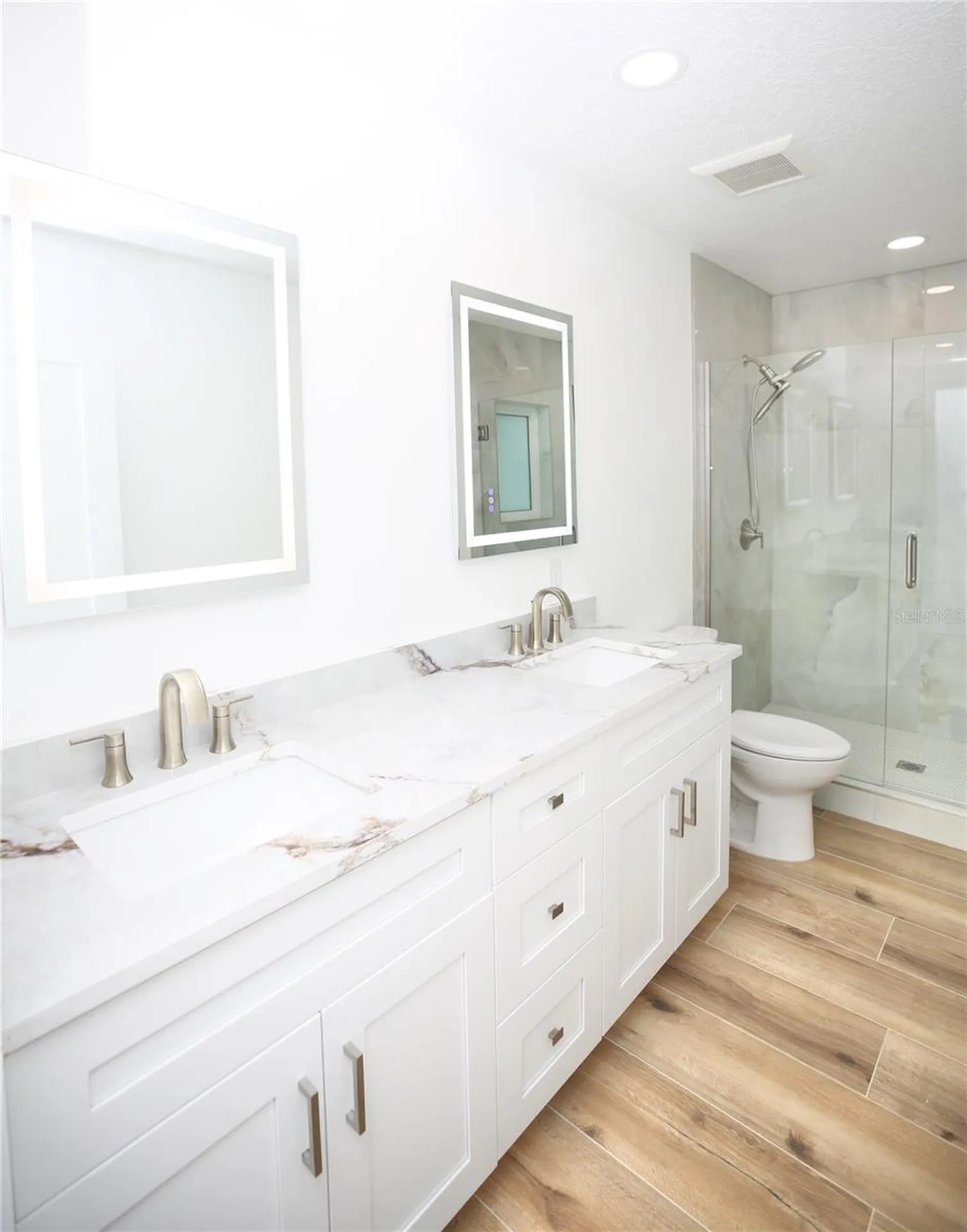 1646 Robin Hood Lane Clearwater FL 33764