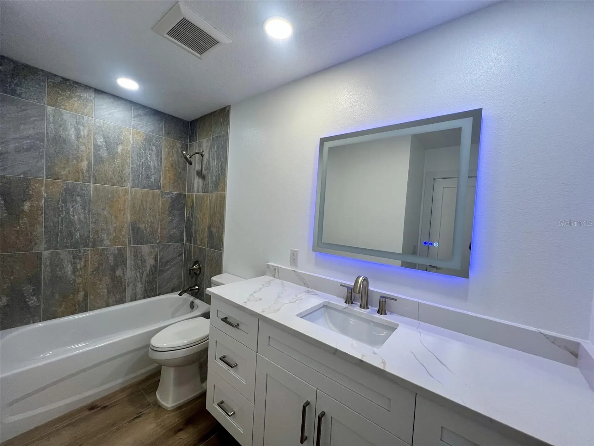 1646 Robin Hood Lane Clearwater FL 33764