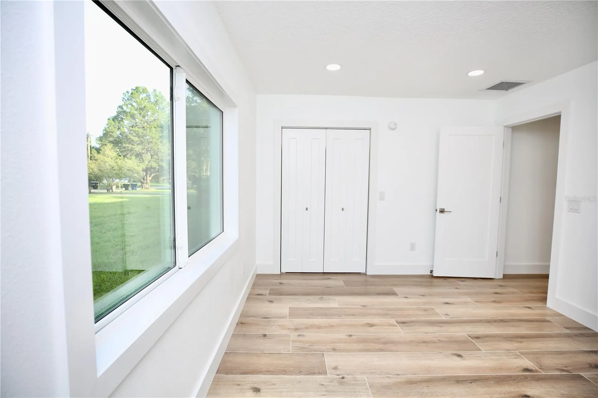 1646 Robin Hood Lane Clearwater FL 33764