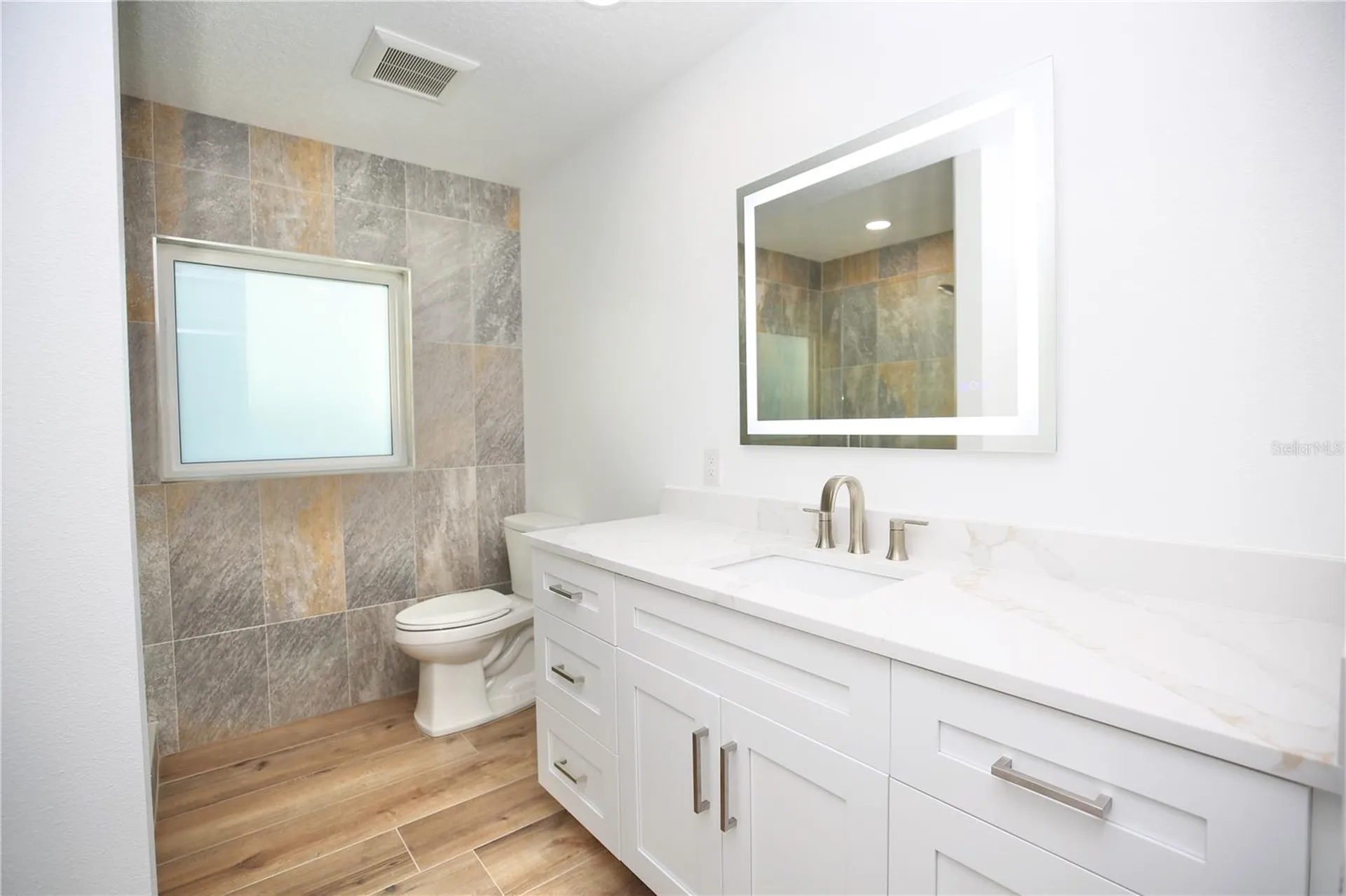 1646 Robin Hood Lane Clearwater FL 33764