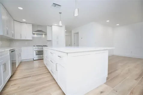 1646 Robin Hood Lane Clearwater FL 33764