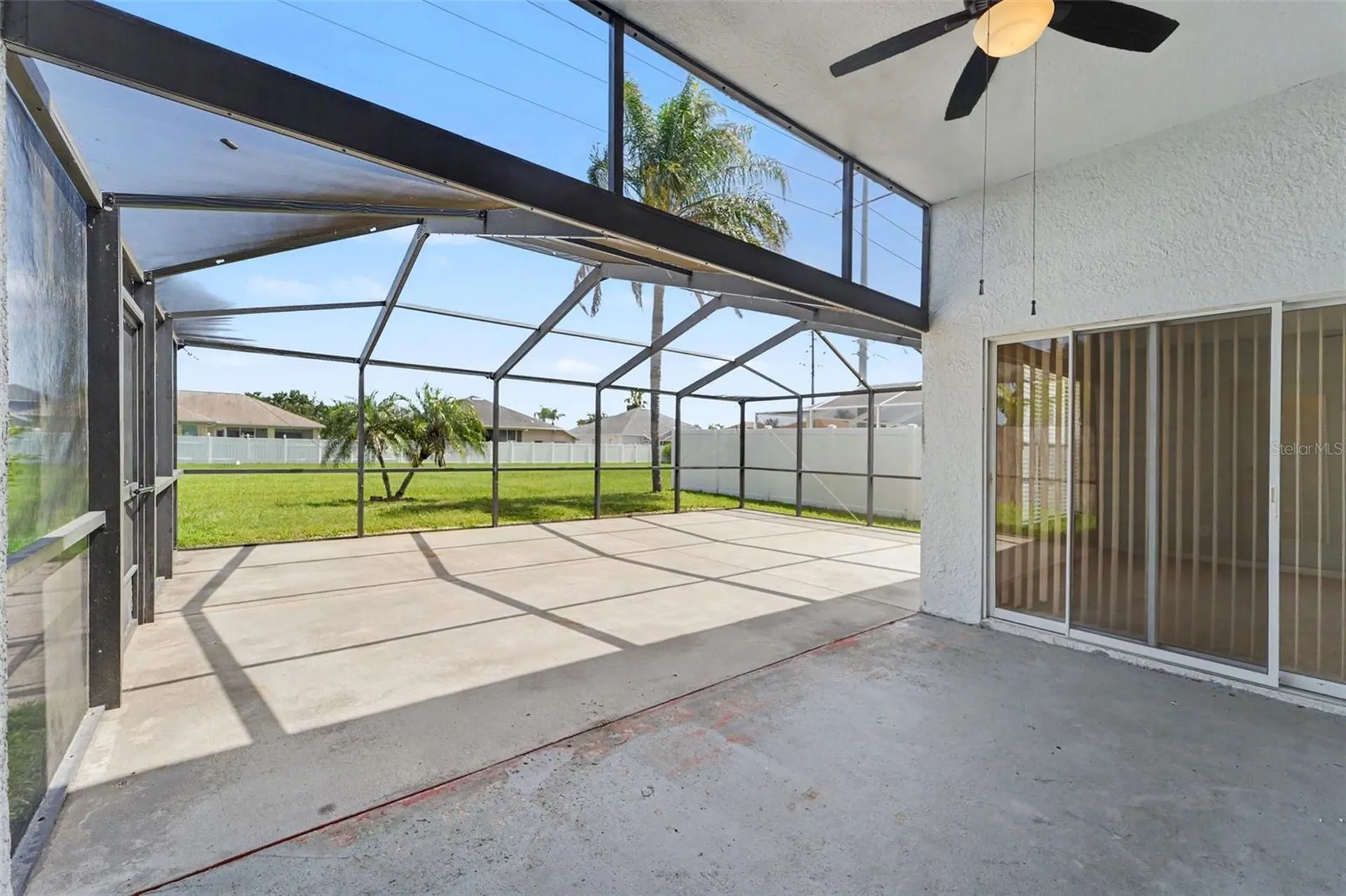 22901 Hawk Hill Loop Land O Lakes FL 34639