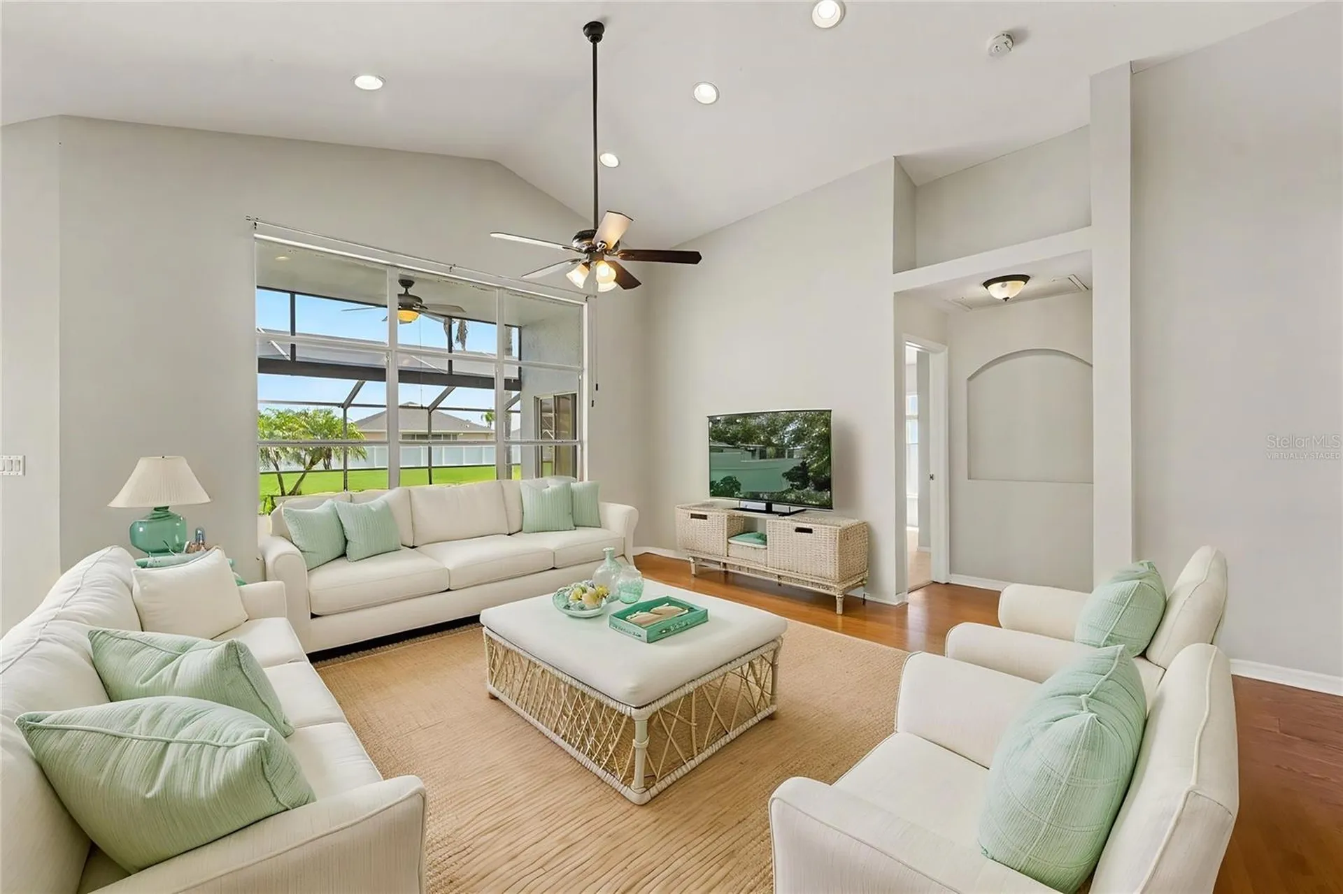 22901 Hawk Hill Loop Land O Lakes FL 34639