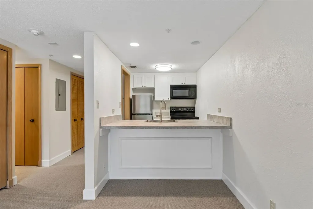 36750 Us Highway 19 N Palm Harbor FL 34684