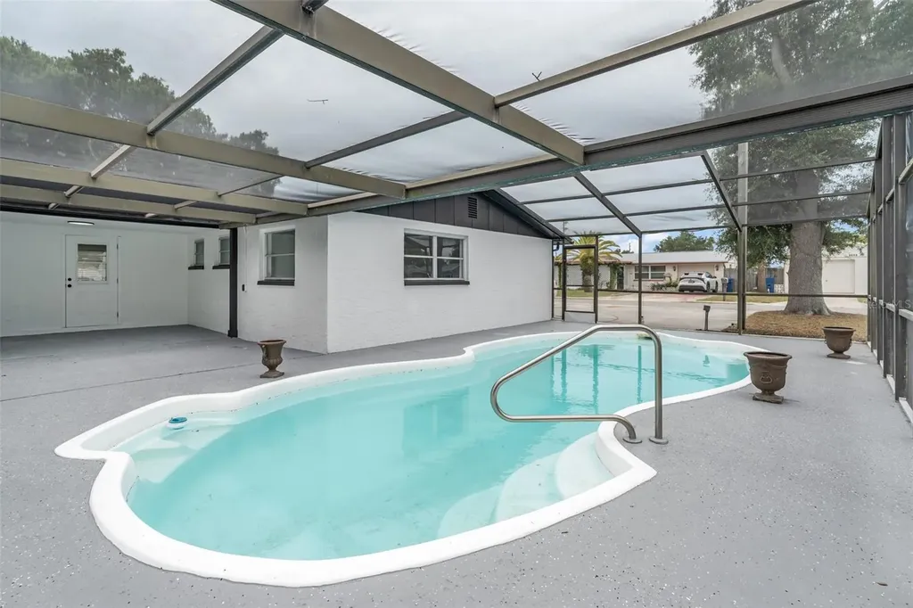3325 Darlington Road Holiday FL 34691
