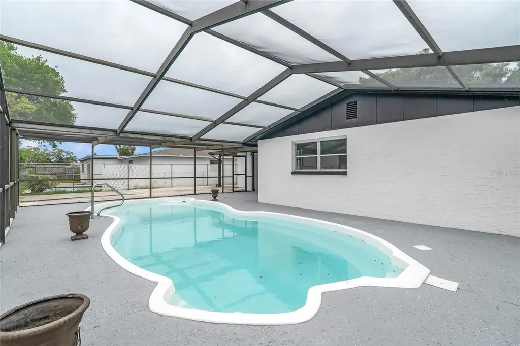 3325 Darlington Road Holiday FL 34691