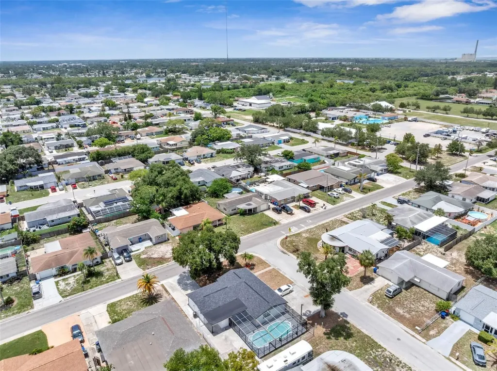 3325 Darlington Road Holiday FL 34691