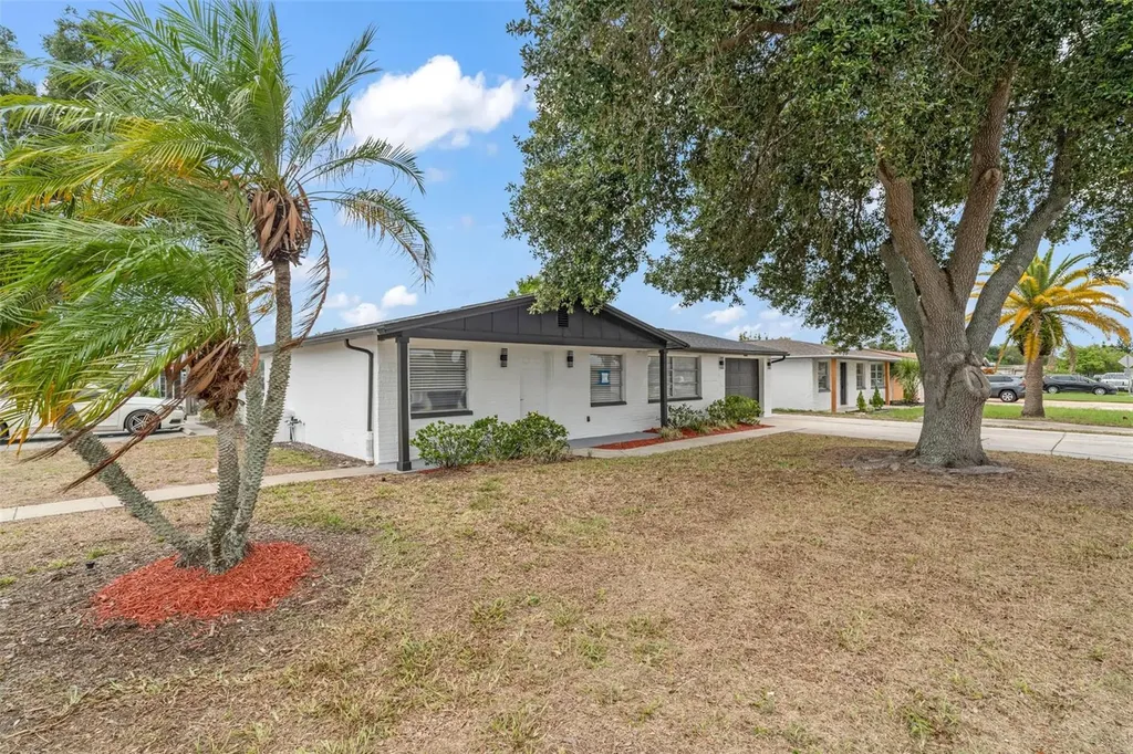 3325 Darlington Road Holiday FL 34691