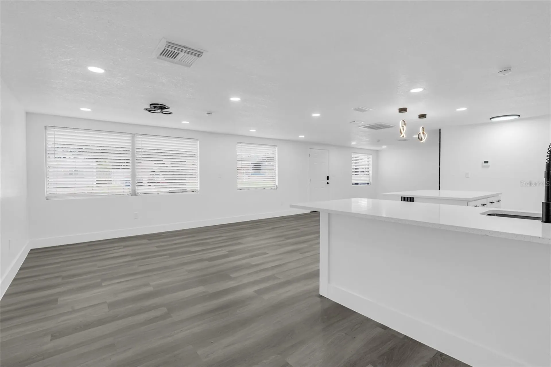 3325 Darlington Road Holiday FL 34691