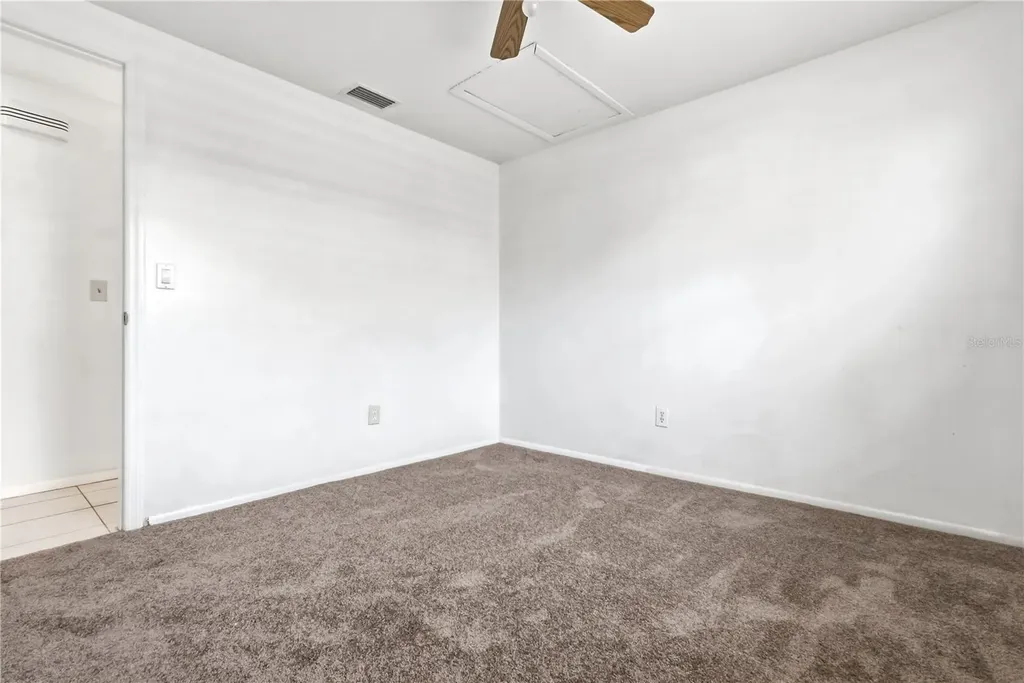 9704 Shalimar Court Tampa FL 33615