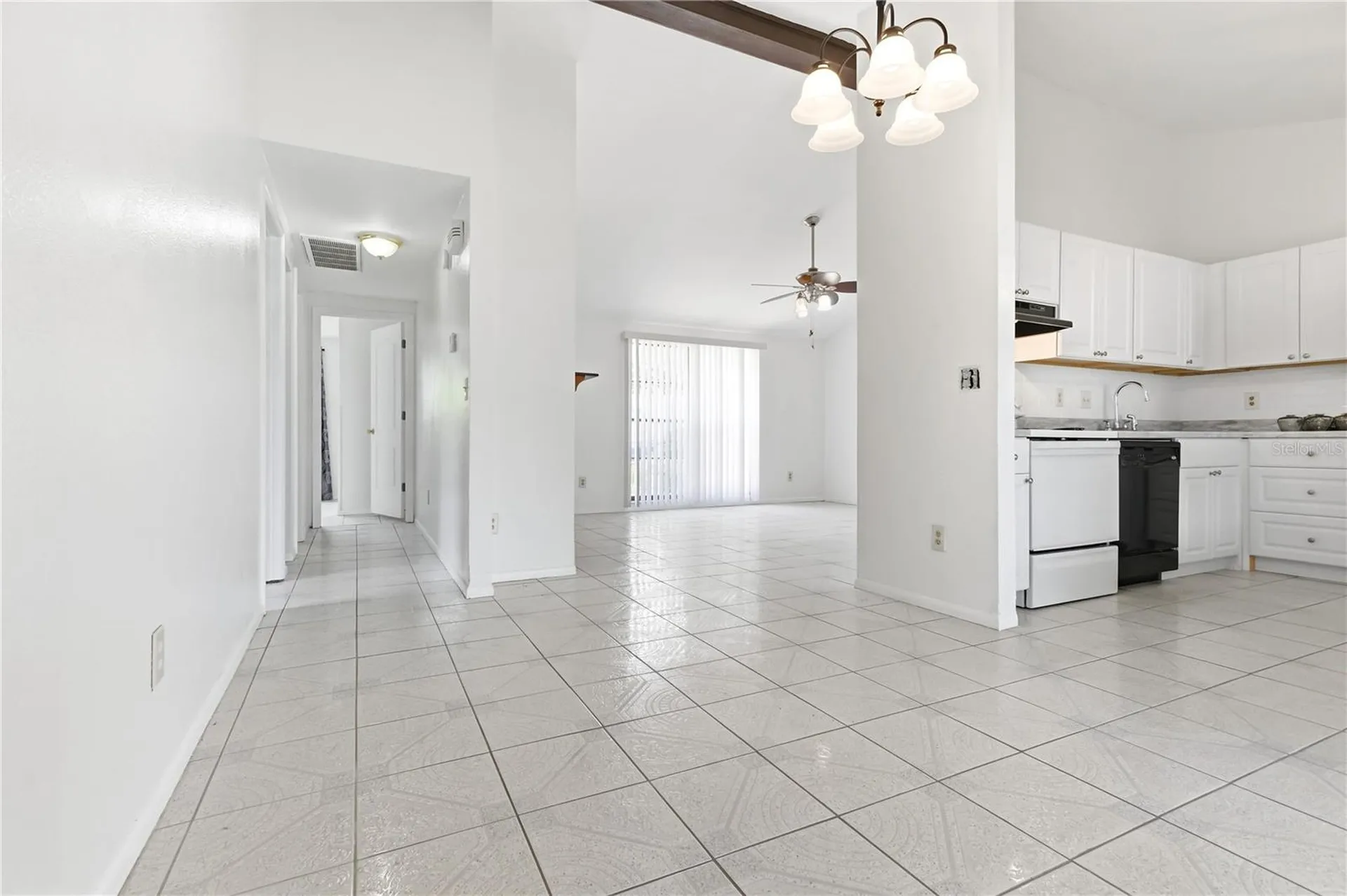 9704 Shalimar Court Tampa FL 33615