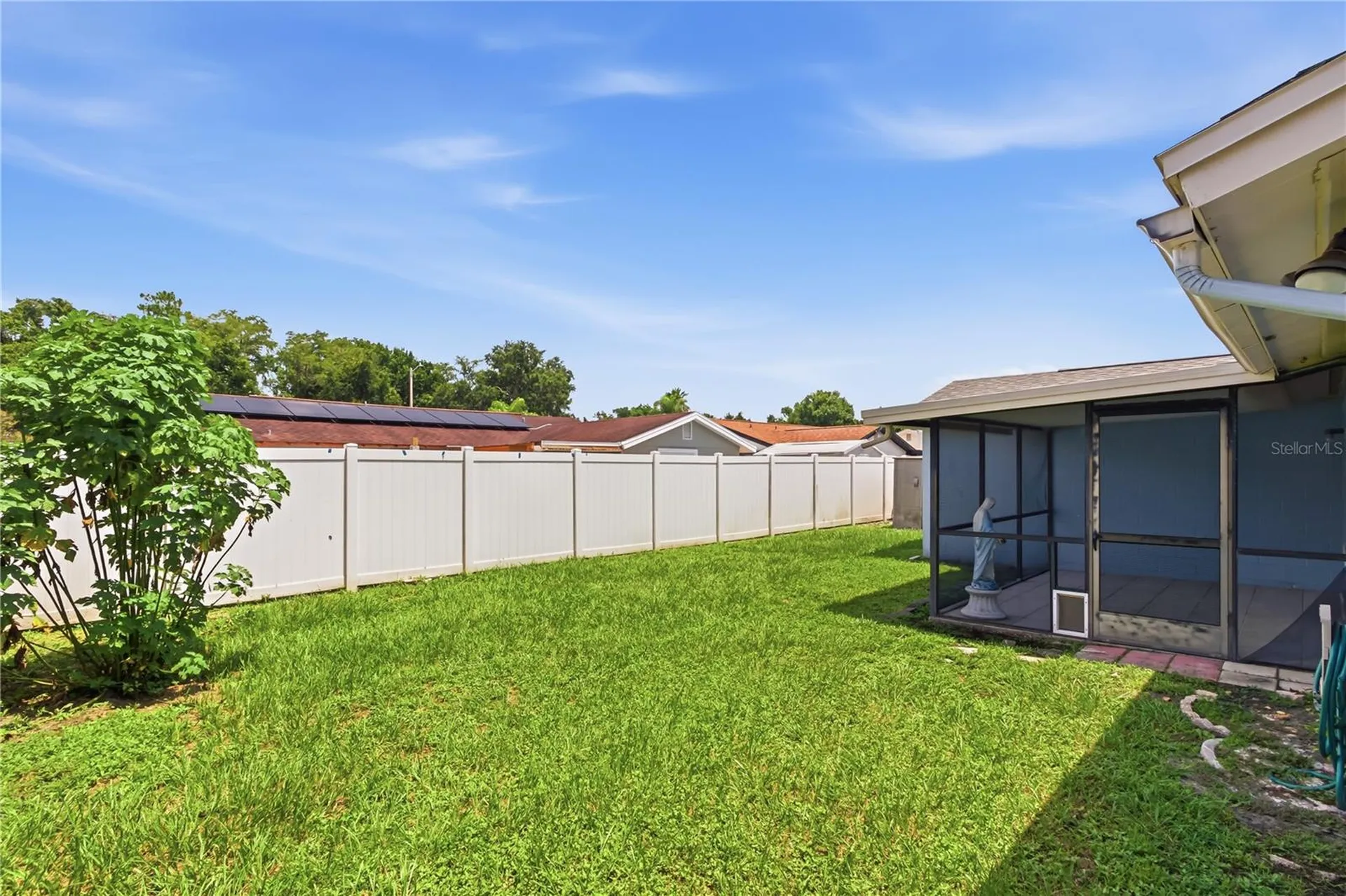 9704 Shalimar Court Tampa FL 33615