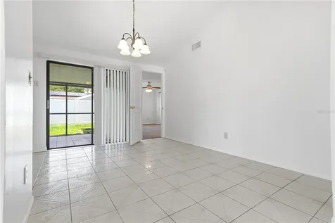 9704 Shalimar Court Tampa FL 33615