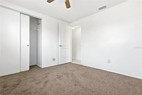9704 Shalimar Court Tampa FL 33615