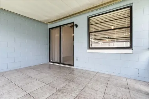 9704 Shalimar Court Tampa FL 33615