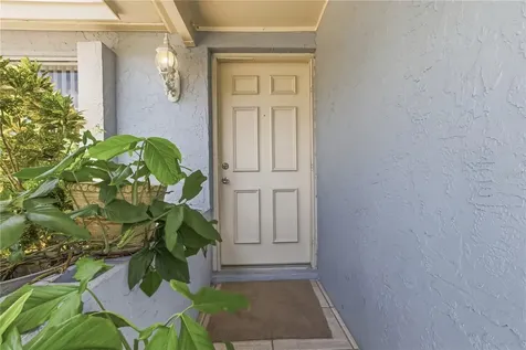 9704 Shalimar Court Tampa FL 33615