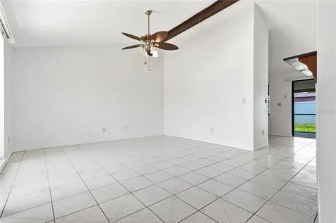 9704 Shalimar Court Tampa FL 33615