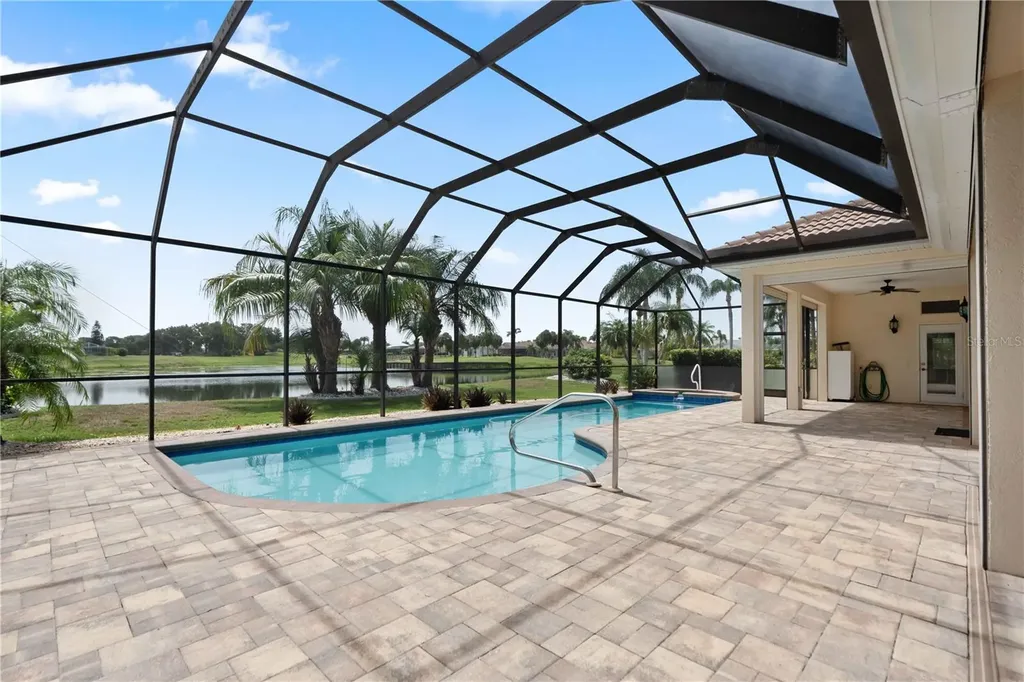 2122 Platinum Drive Sun City Center FL 33573
