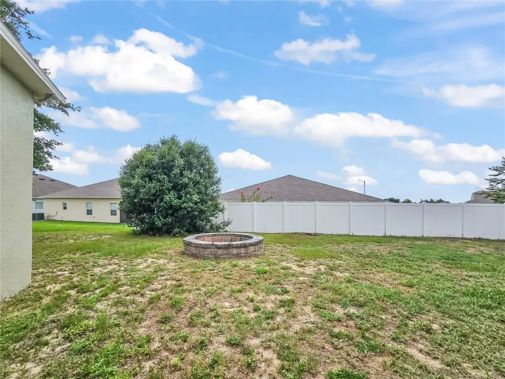 Fruitland Park FL 34731