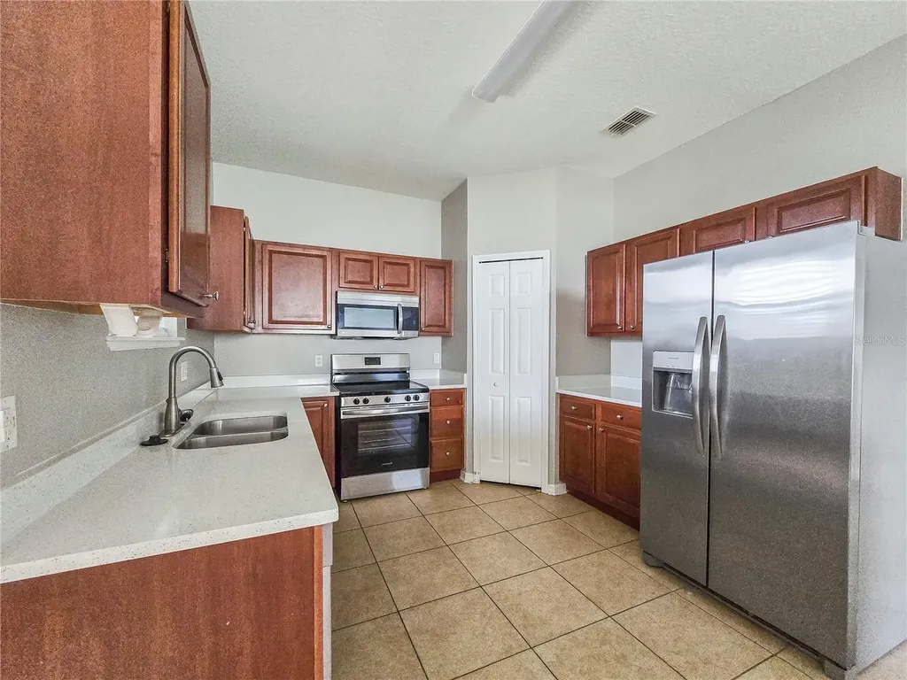 Fruitland Park FL 34731