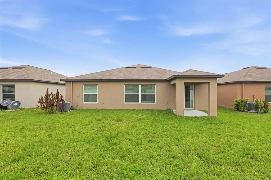 3607 Natural Trace Street Plant City FL 33565