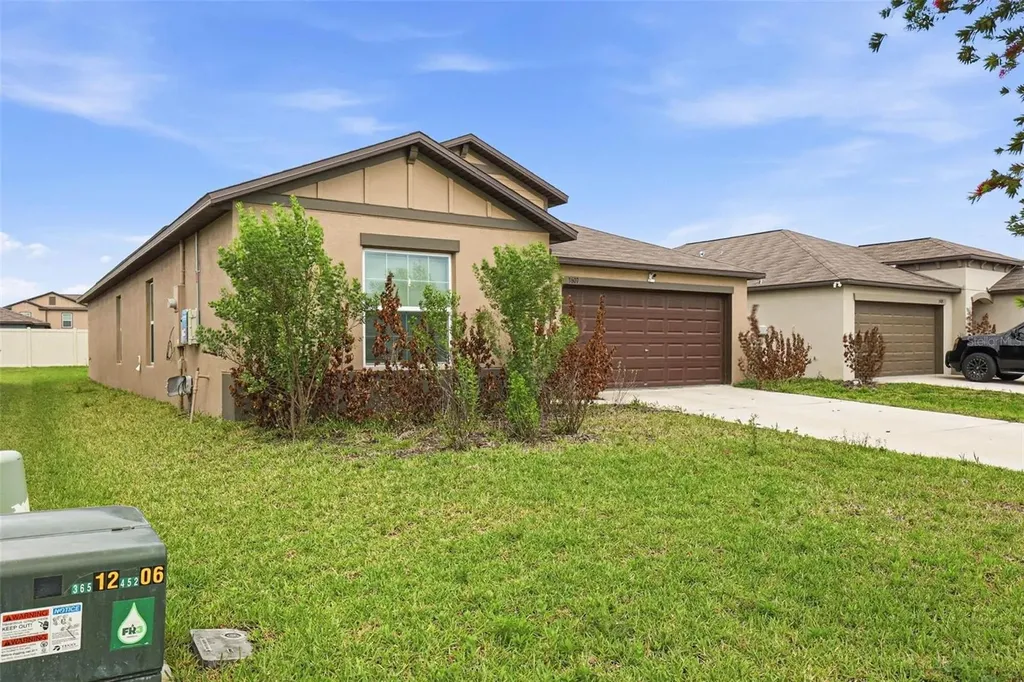 3607 Natural Trace Street Plant City FL 33565