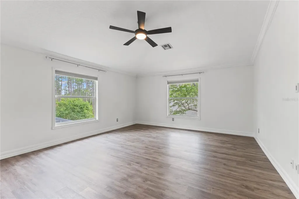 9307 Poplar Creek Court Tampa FL 33647