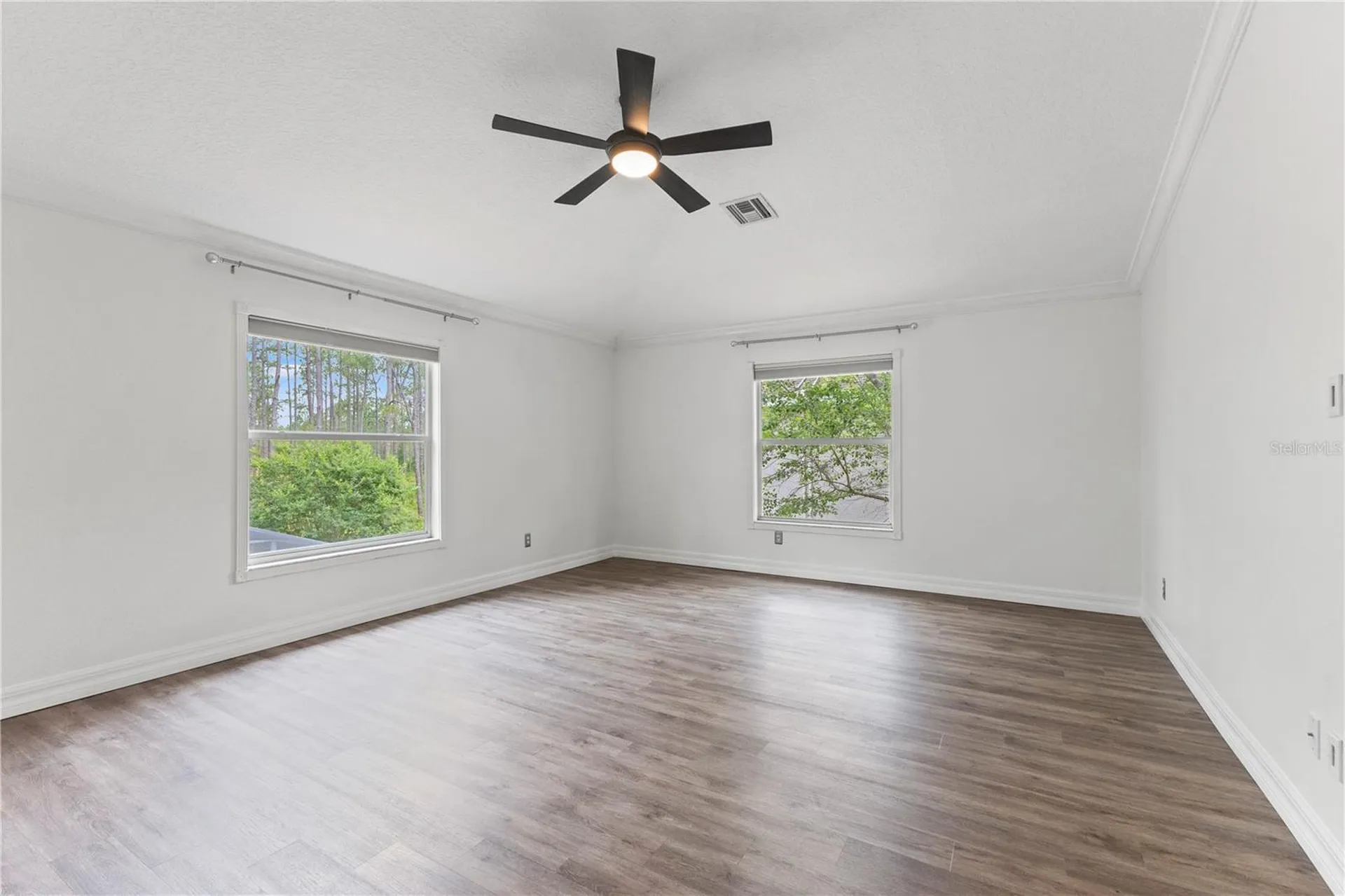9307 Poplar Creek Court Tampa FL 33647